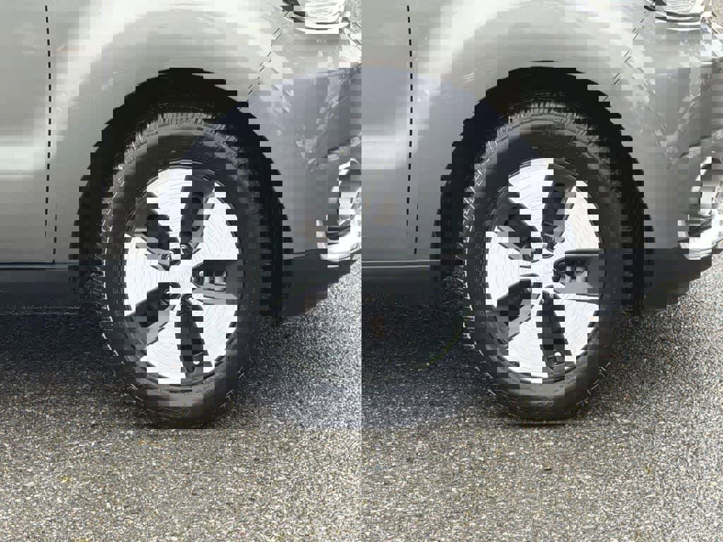 Used 2017 Kia Soul EV-e image 42