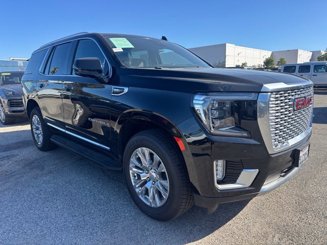 Used 2024 GMC Yukon Denali AWD/4WD image 3