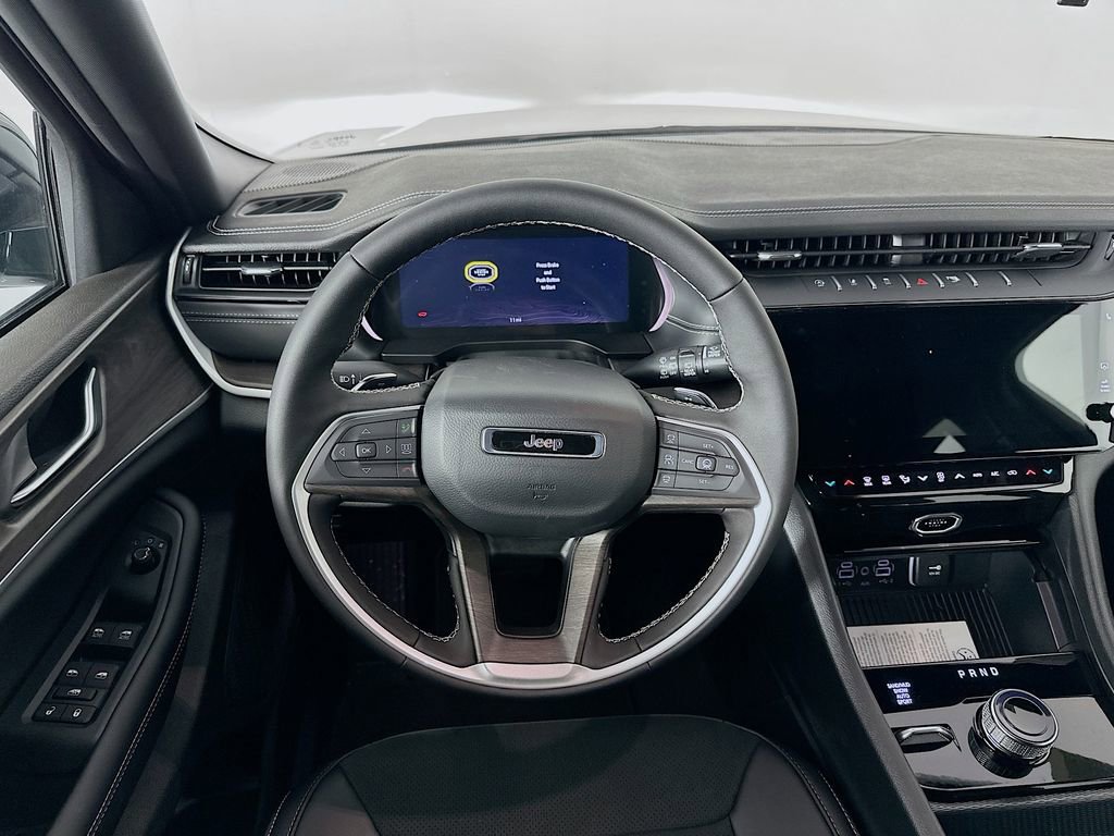New 2026 Jeep Grand Cherokee L 4WD image 31