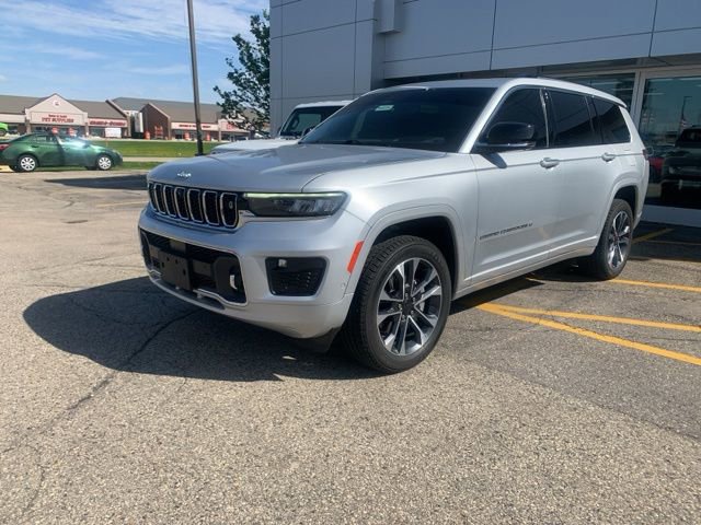 Used 2021 Jeep Grand Cherokee L Overland w/ Advanced Protech Group III AWD/4WD image 1