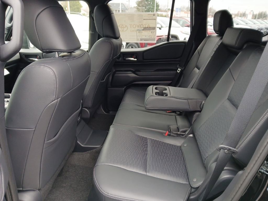 New 2026 Toyota Land Cruiser image 9