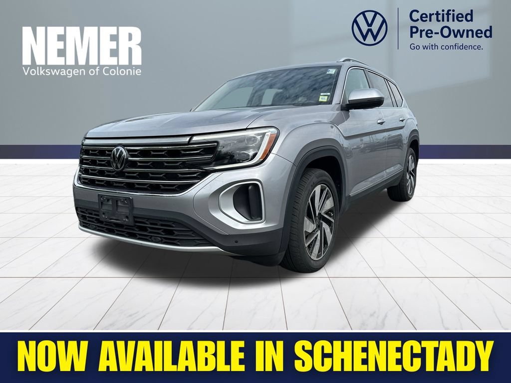 Used 2024 Volkswagen Atlas SEL AWD/4WD image 1