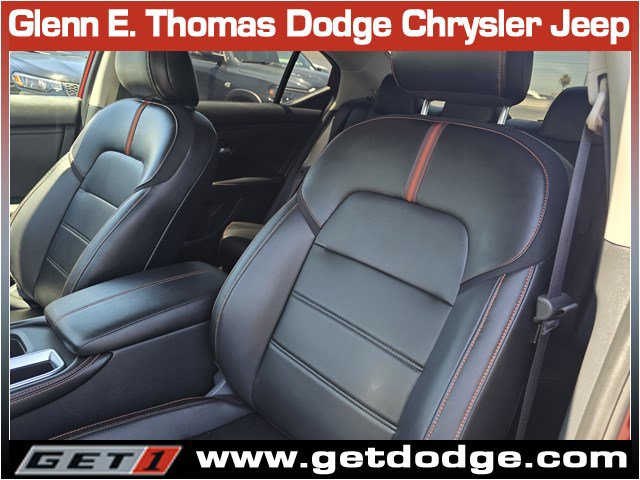 Used 2024 Nissan Sentra SR w/ SR Premium Package FWD image 22