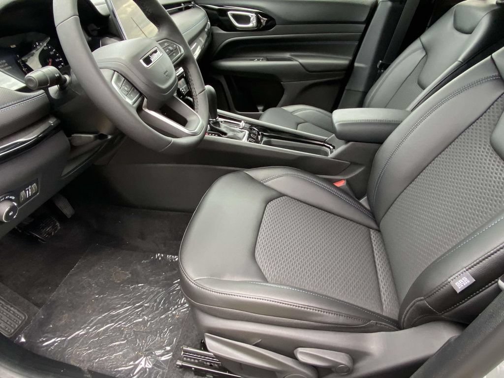 New 2026 Jeep Compass Latitude AWD/4WD image 42