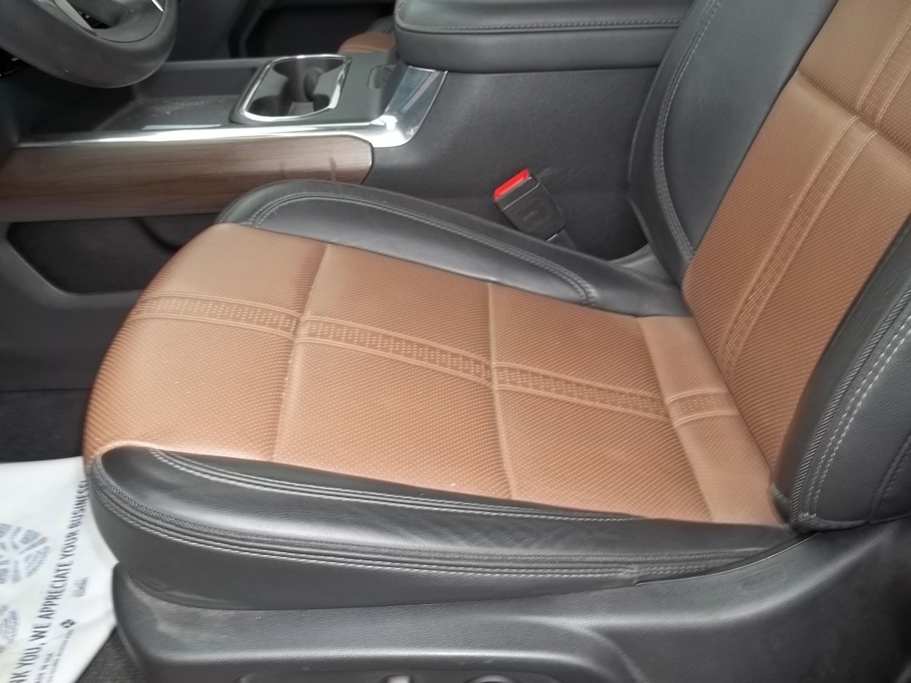 Used 2024 Chevrolet Silverado 2500 High Country w/ High Country Premium Package image 9