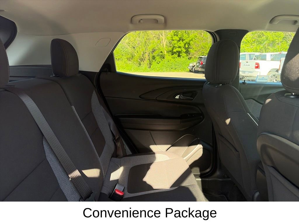 Certified 2022 Chevrolet TrailBlazer LT w/ Convenience Package FWD image 12