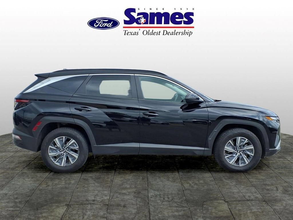 Used 2023 Hyundai Tucson Blue AWD/4WD image 2