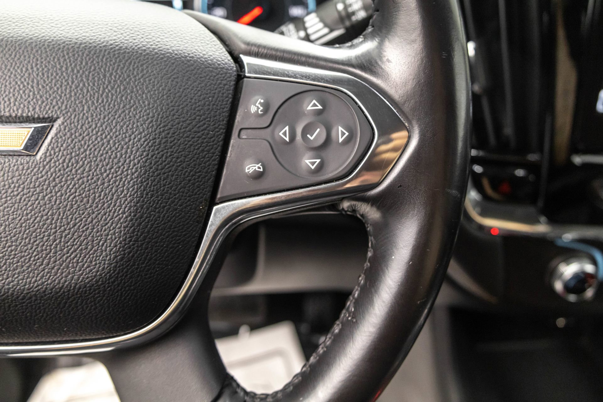Used 2019 Chevrolet Traverse LT AWD/4WD image 22