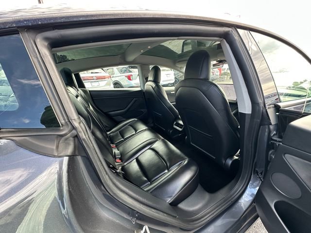 Used 2021 Tesla Model 3 Long Range image 17