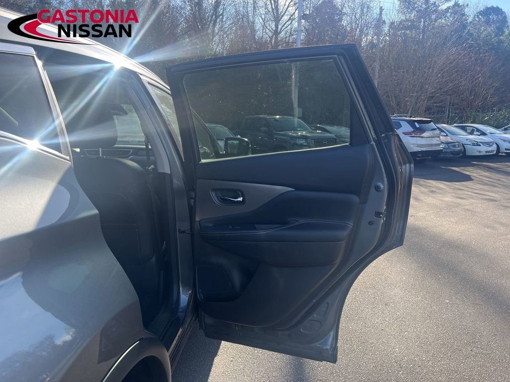 Used 2024 Nissan Murano SV image 33