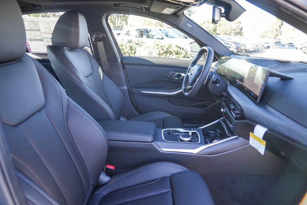 New 2026 BMW 330i Sedan w/ Convenience Package RWD image 17
