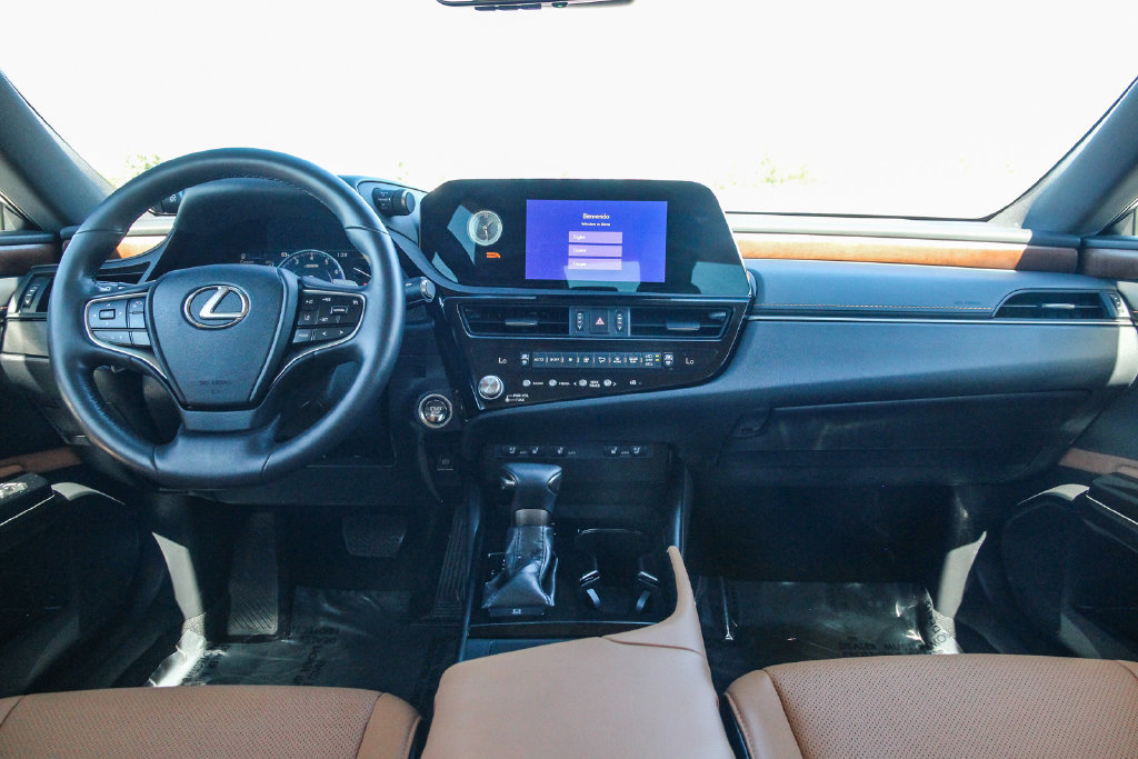 Certified 2024 Lexus ES 350 w/ Premium Package FWD image 13