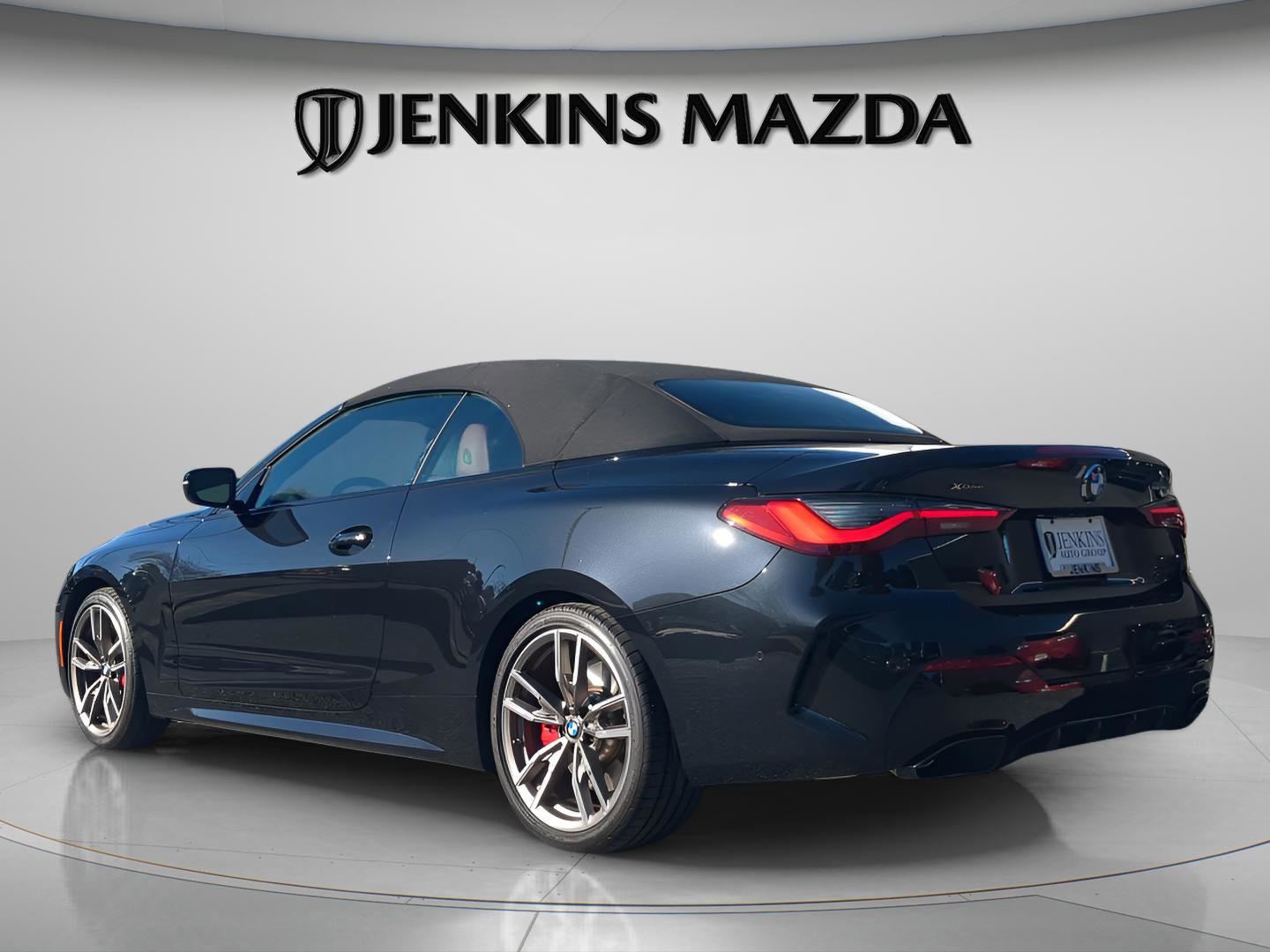 Used 2024 BMW 440i xDrive M440i xDrive image 3