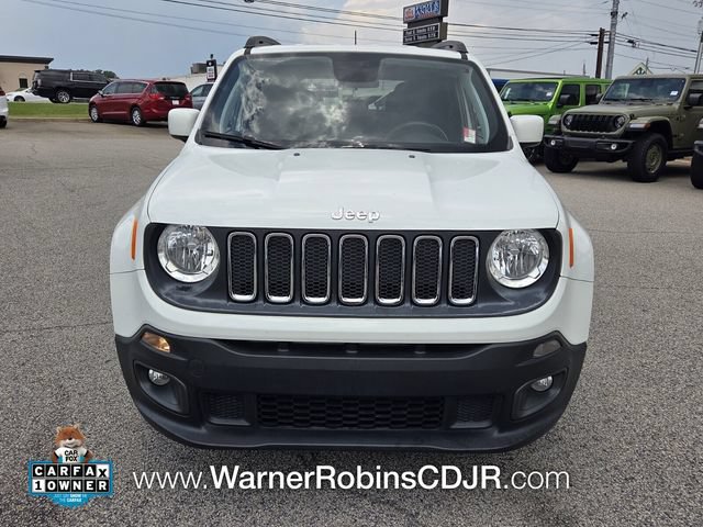 Used 2018 Jeep Renegade Latitude FWD image 2