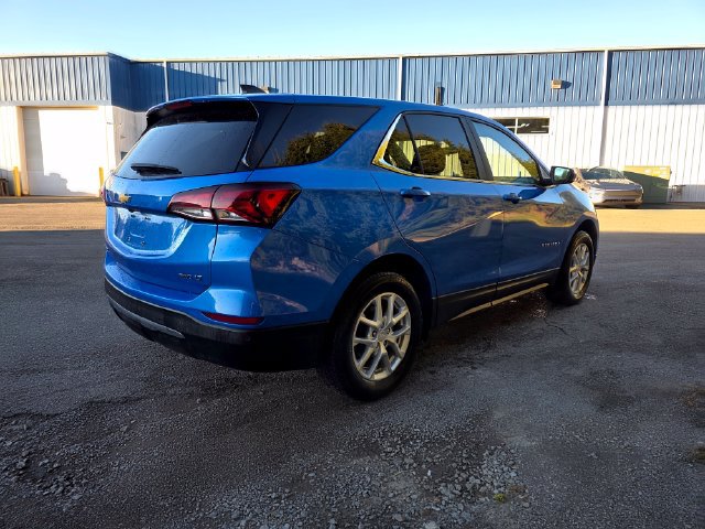 Used 2024 Chevrolet Equinox LT AWD/4WD image 4