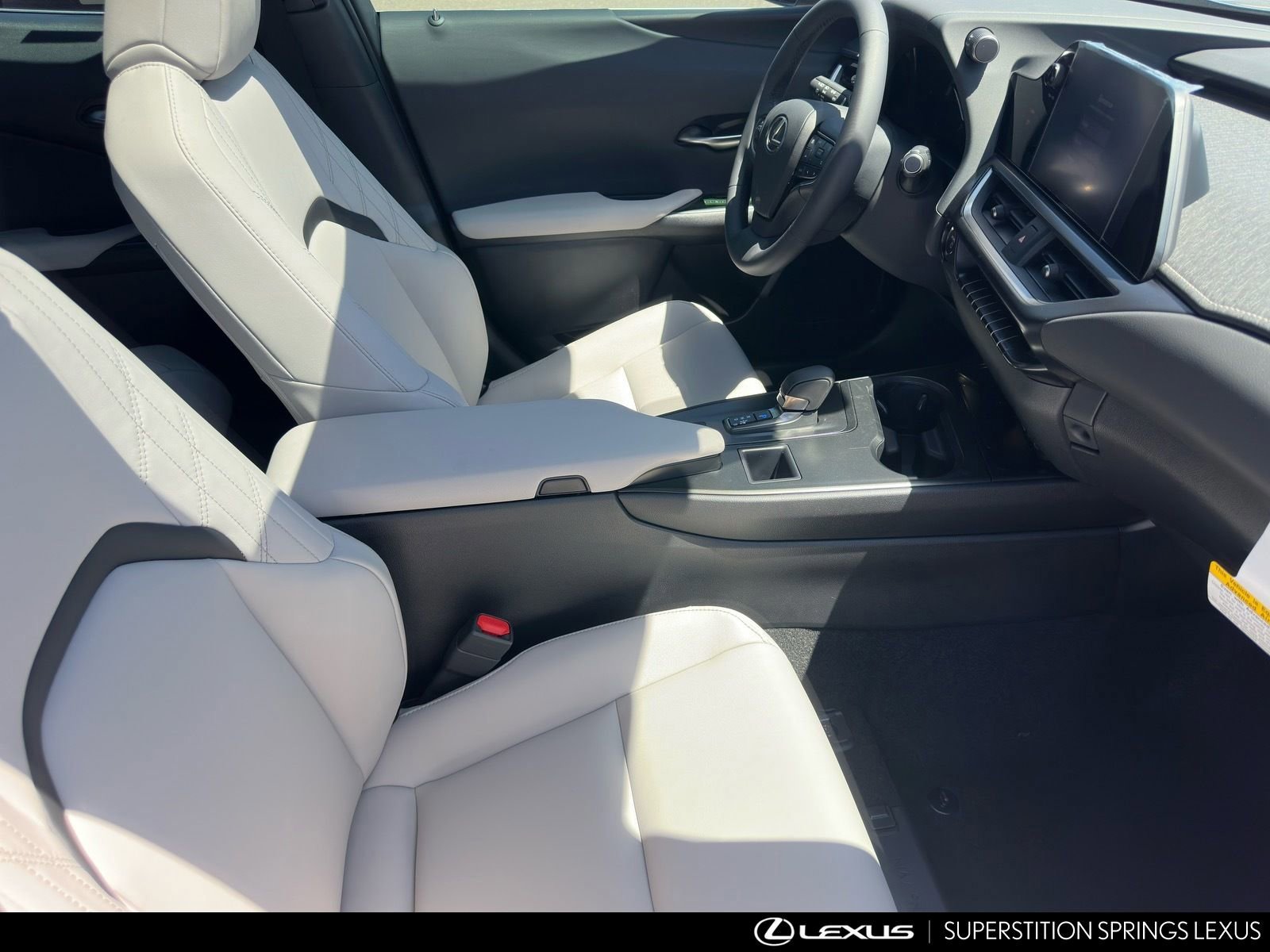 New 2026 Lexus UX 300h FWD image 28