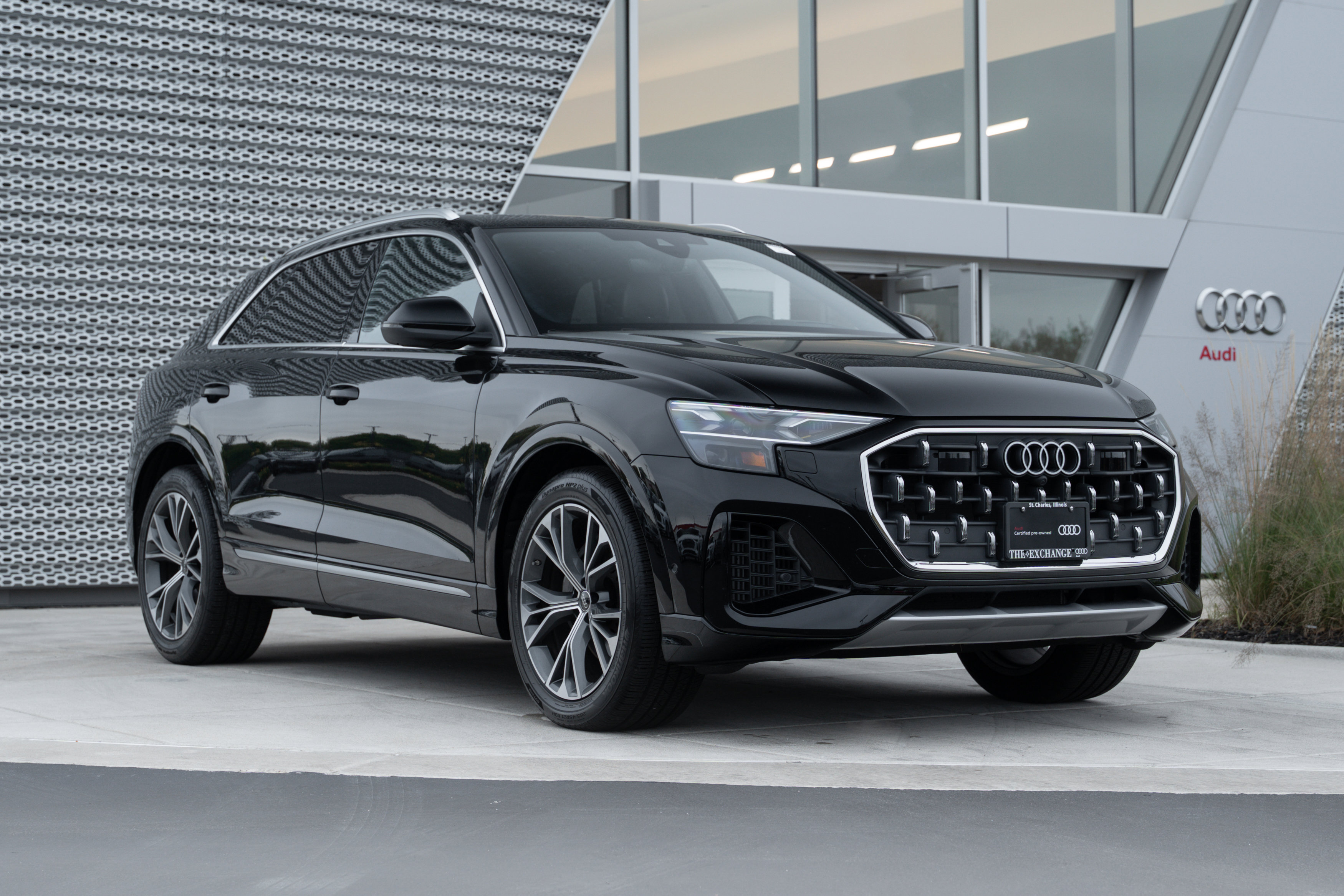 Certified 2024 Audi Q8 Prestige