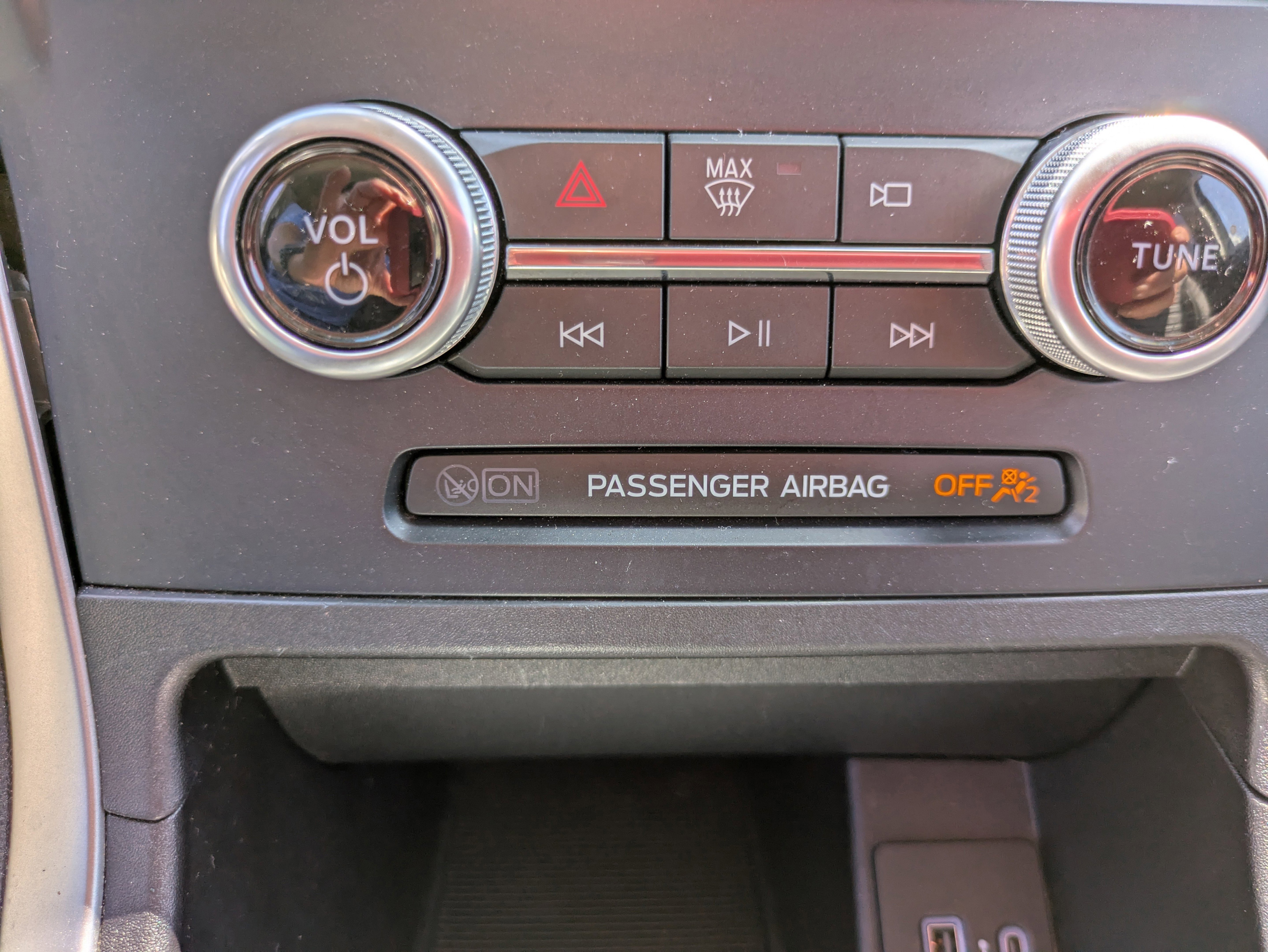 Used 2023 Ford Edge SEL image 18