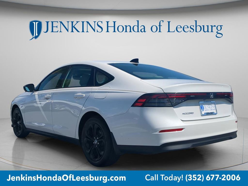 Used 2025 Honda Accord SE image 6