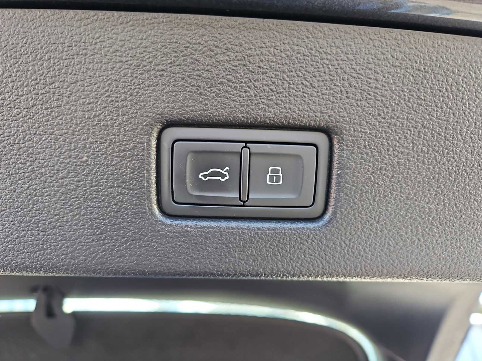 Used 2024 Audi A7 3.0T Premium Plus image 26