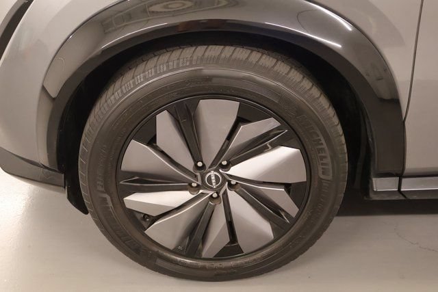 Used 2023 Nissan Ariya FWD image 7