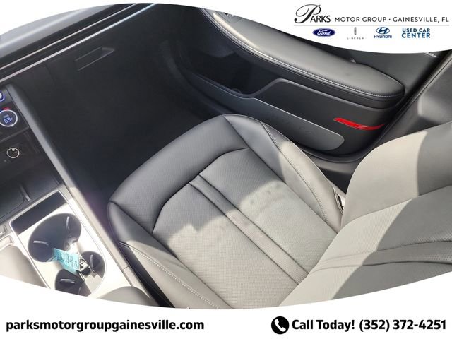 New 2025 Hyundai Sonata Limited FWD image 14