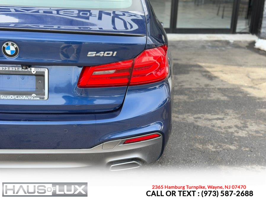 Used 2018 BMW 540i xDrive image 27