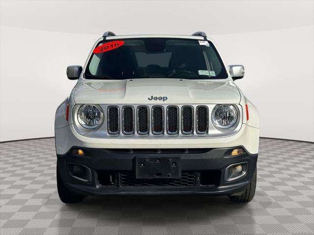 Used 2016 Jeep Renegade Limited AWD/4WD image 2