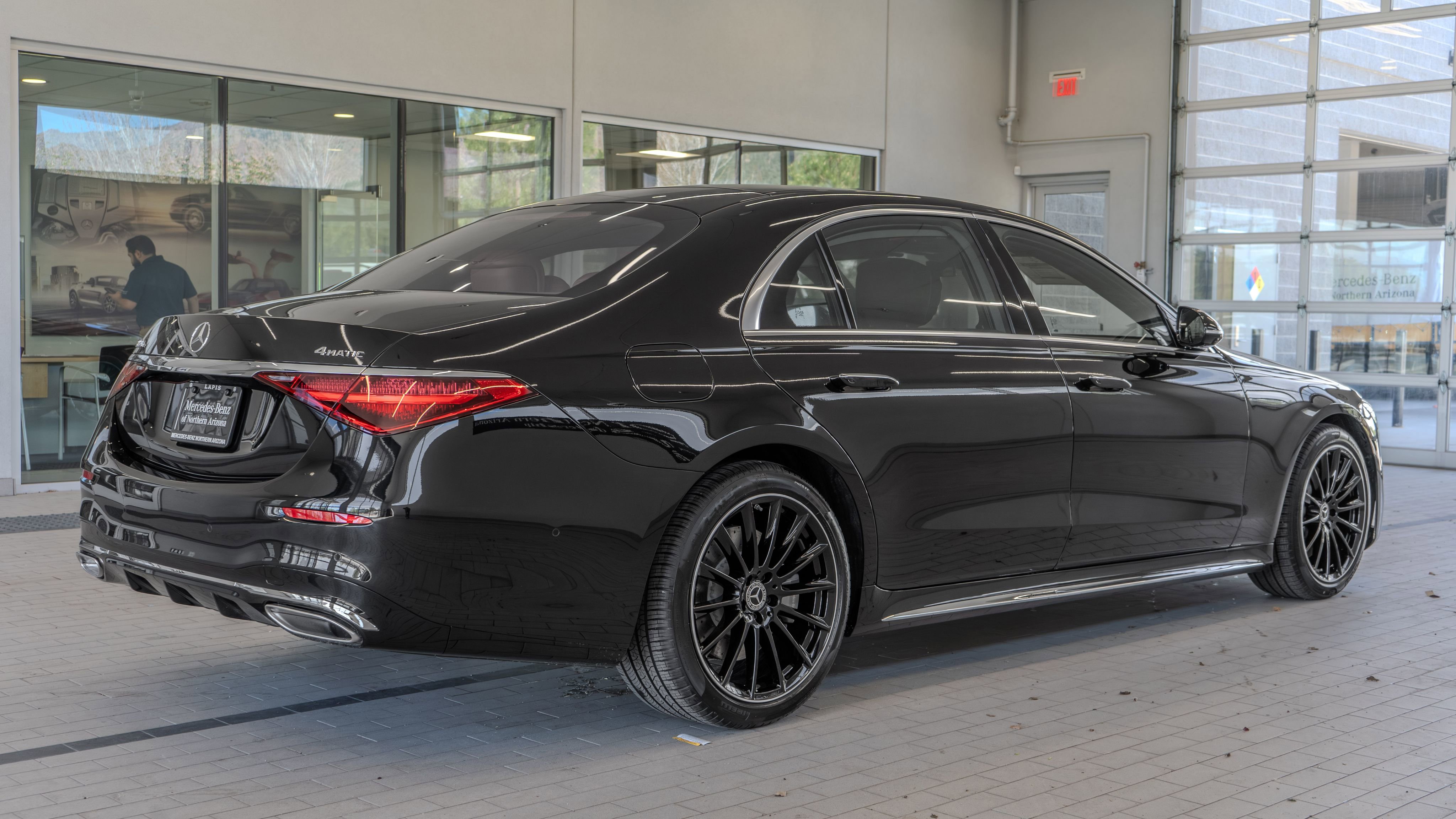 New 2026 Mercedes-Benz S 580e 4MATIC Sedan image 29