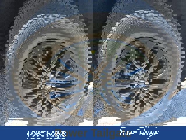 Used 2024 Ford F150 Lariat w/ Bed Utility Package AWD/4WD image 21