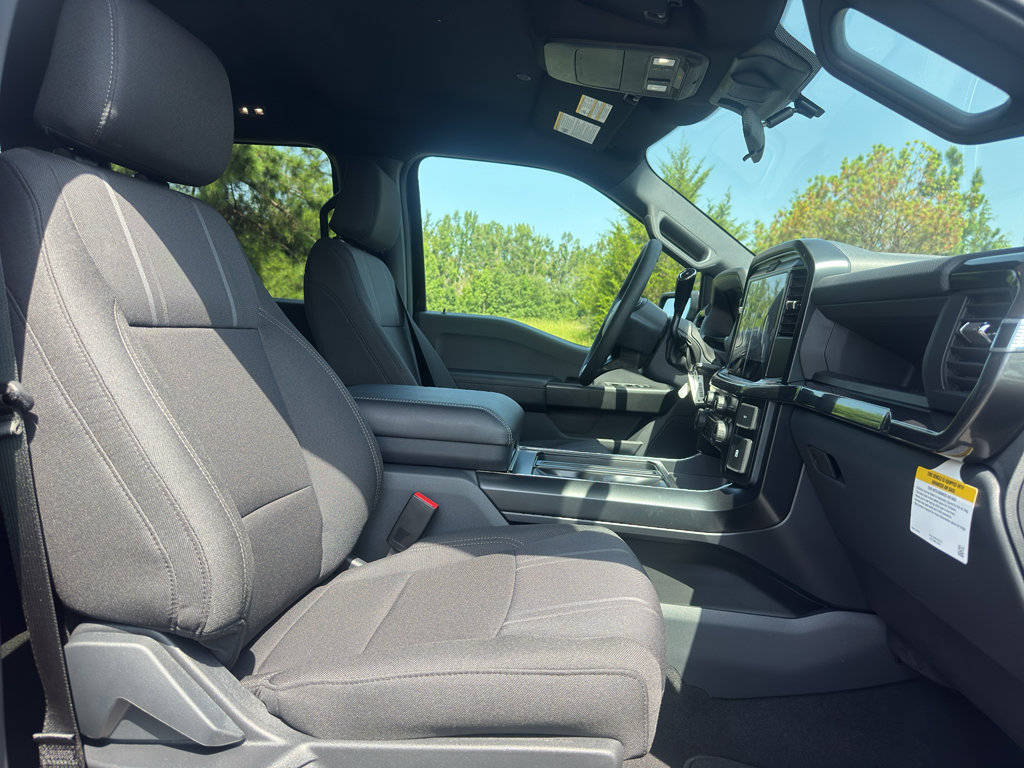 New 2026 Ford F150 STX w/ Equipment Group 200A AWD/4WD image 15