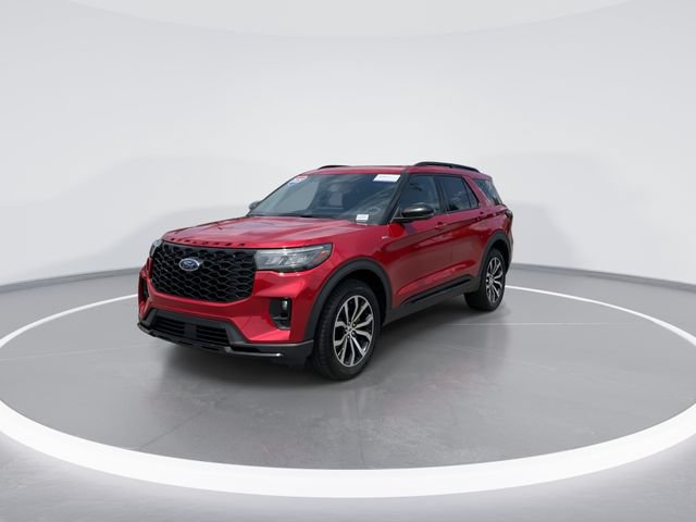 Certified 2025 Ford Explorer ST-Line AWD/4WD image 3