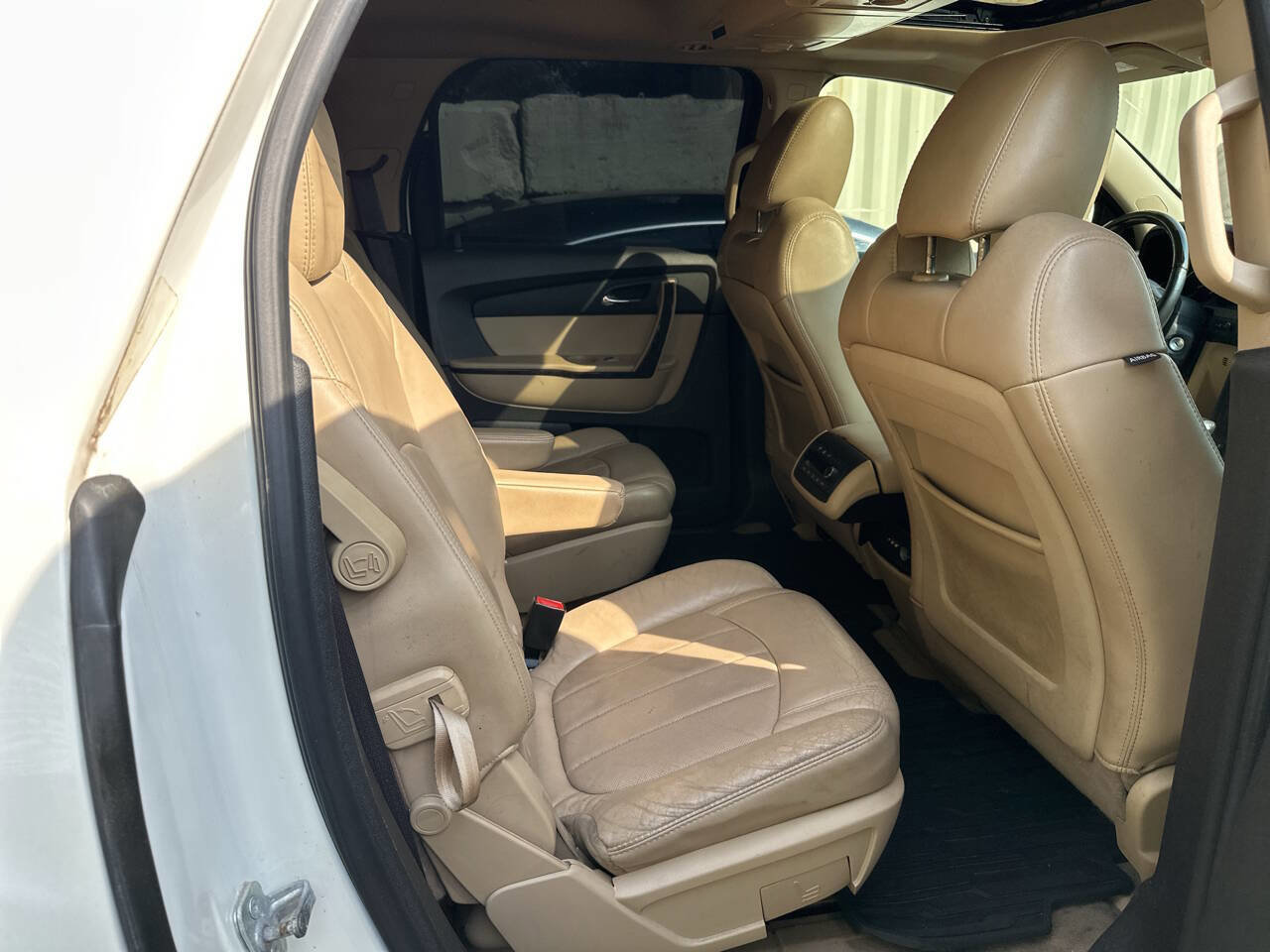 Used 2012 GMC Acadia Denali FWD image 9