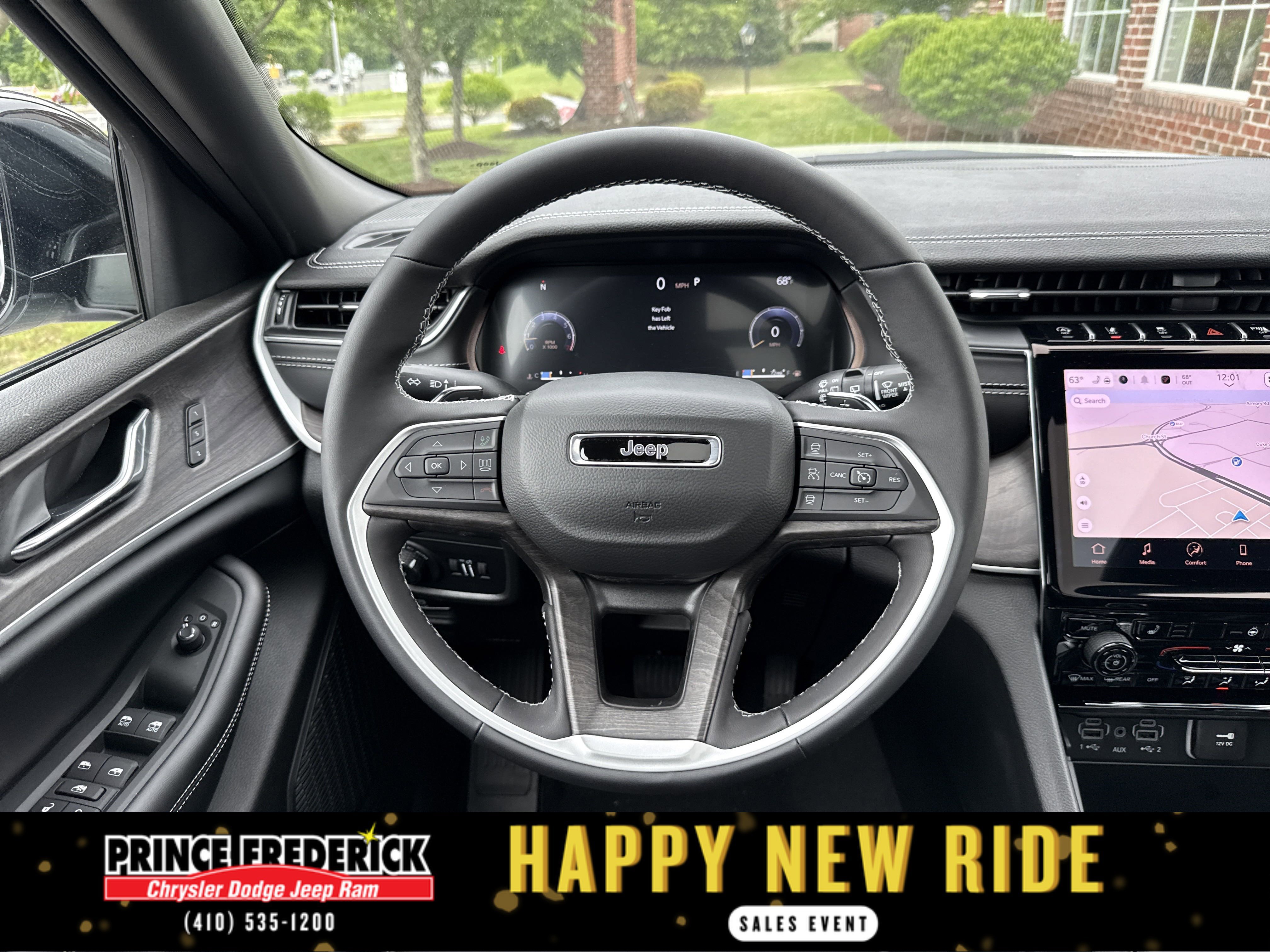 New 2025 Jeep Grand Cherokee L Limited w/ Black Appearance Package image 21