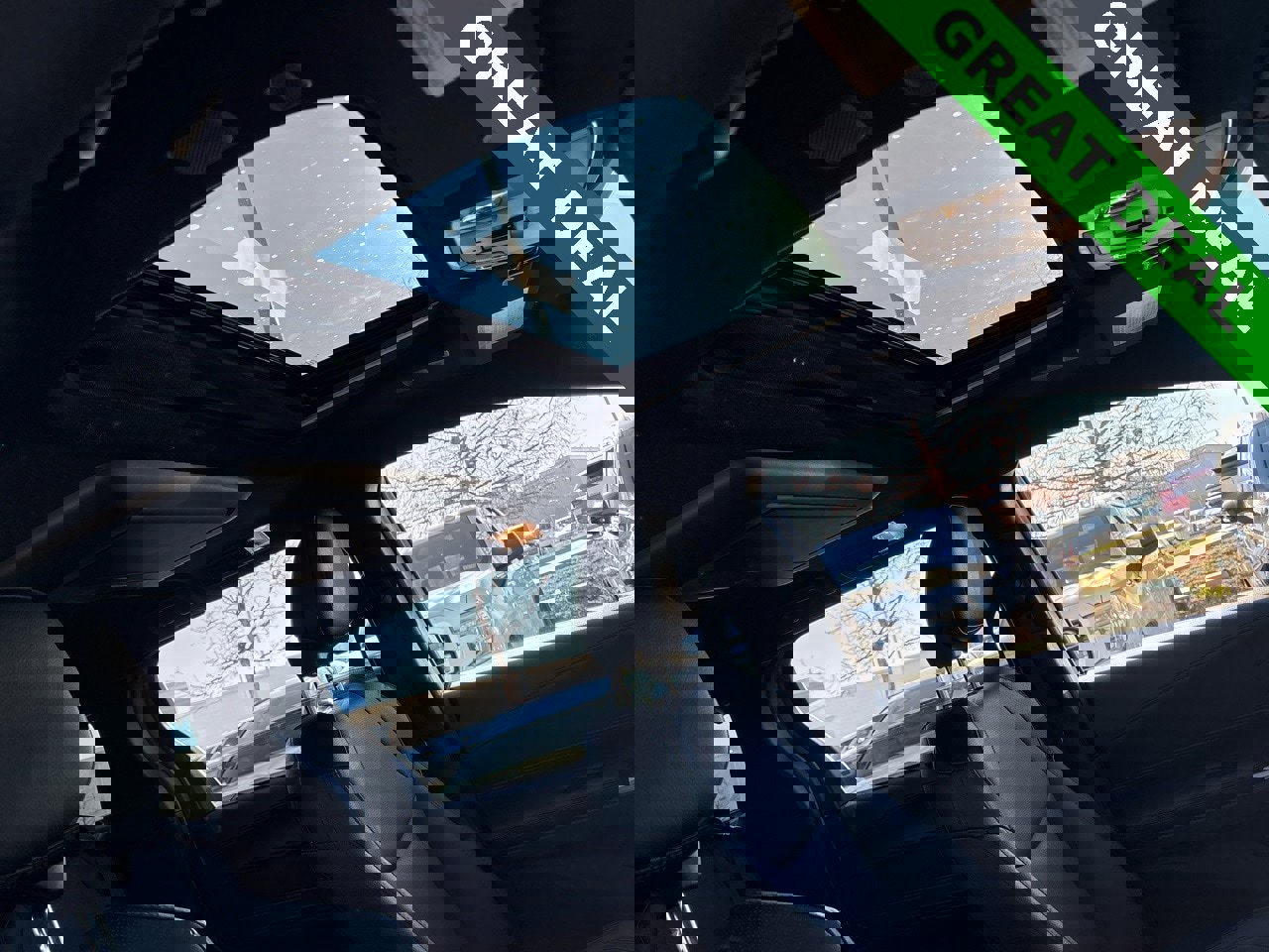 Used 2025 Toyota Sienna Platinum image 17