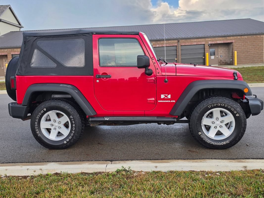 Used 2008 Jeep Wrangler X AWD/4WD image 3