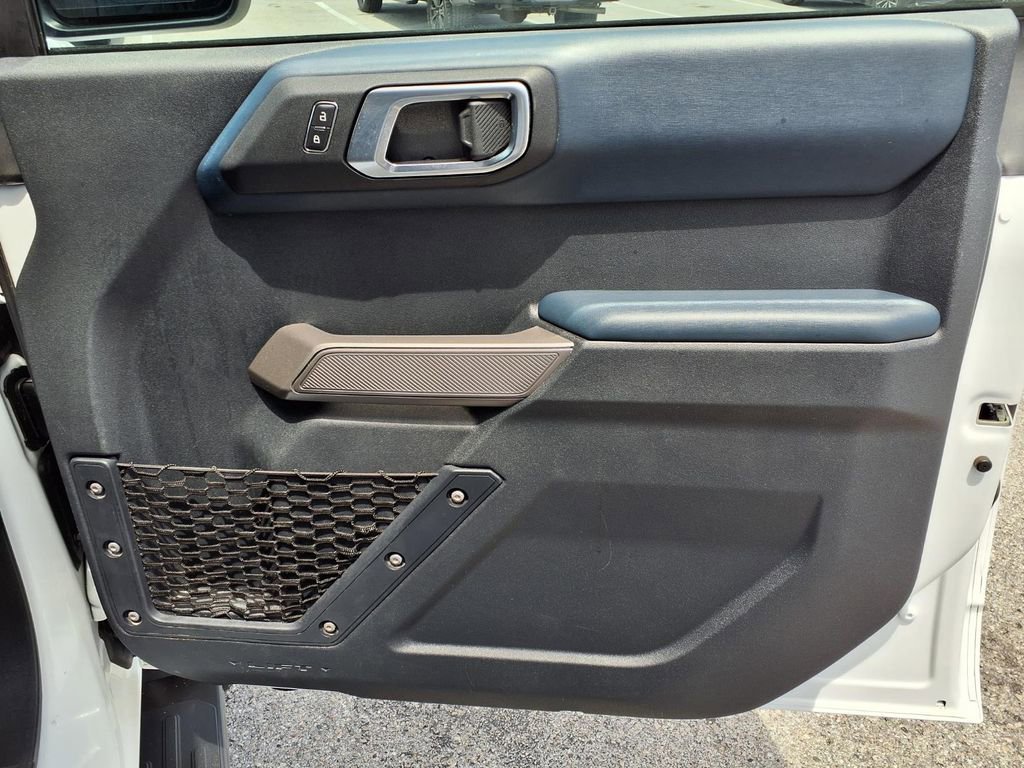 Used 2023 Ford Bronco Outer Banks image 14