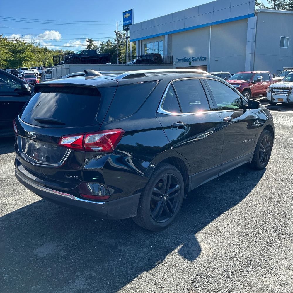 Used 2020 Chevrolet Equinox LT w/ Midnight Edition AWD/4WD image 3