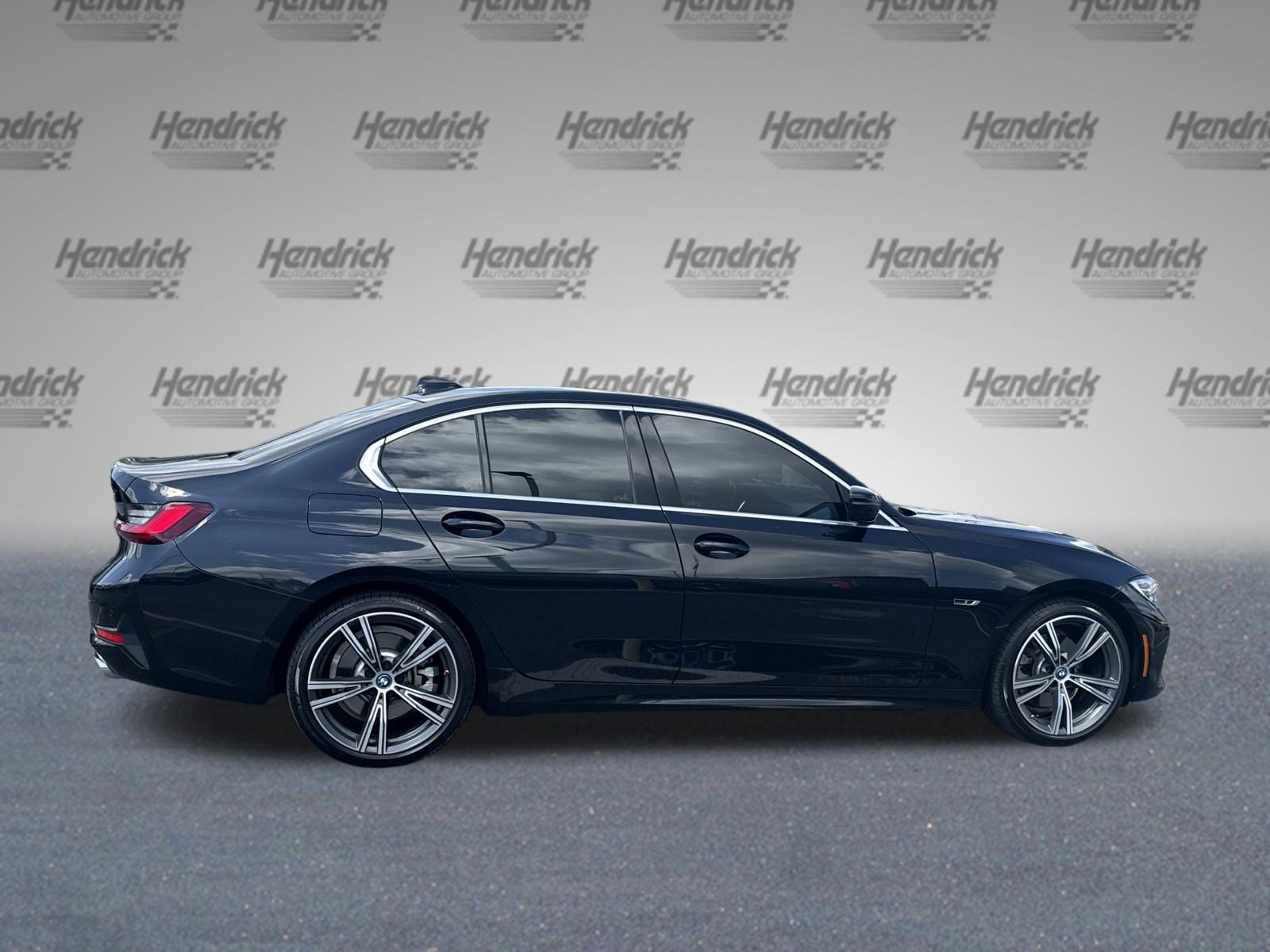 Used 2022 BMW 330e w/ Premium Package RWD image 11