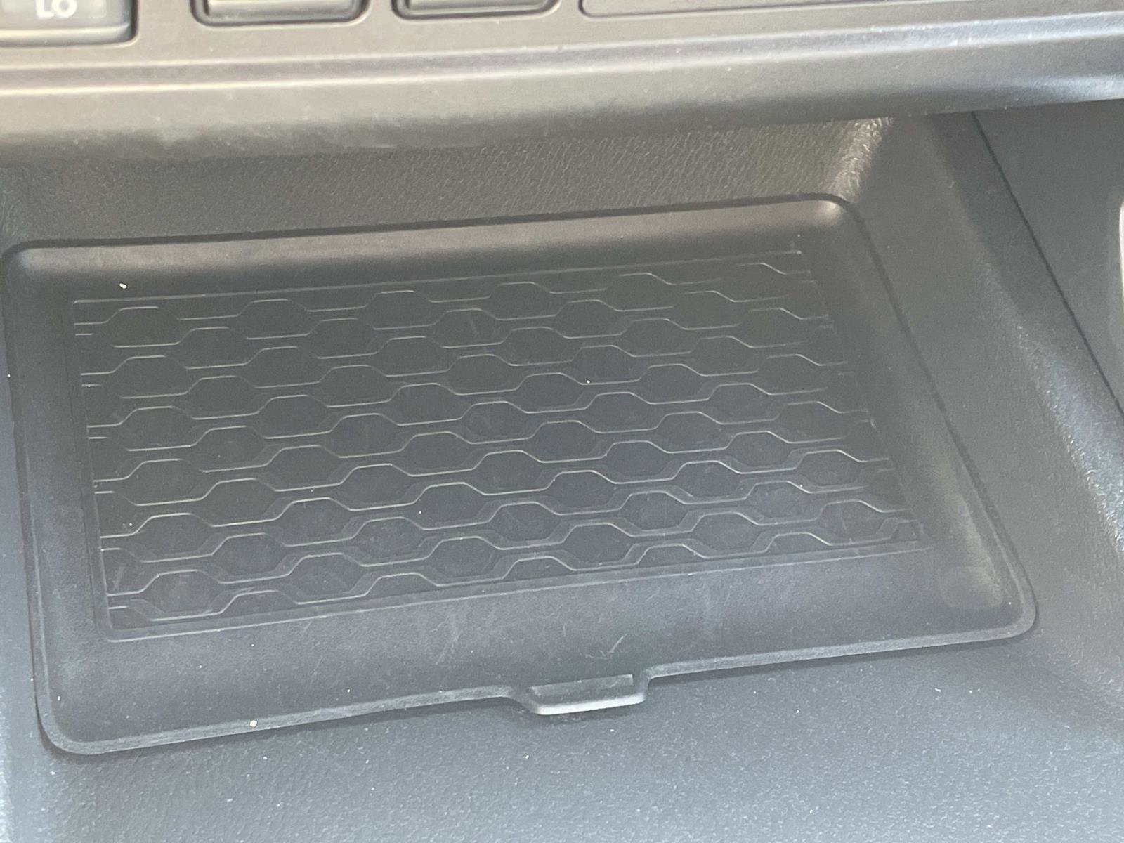 Used 2024 Nissan Frontier SV w/ SV Convenience Package image 19