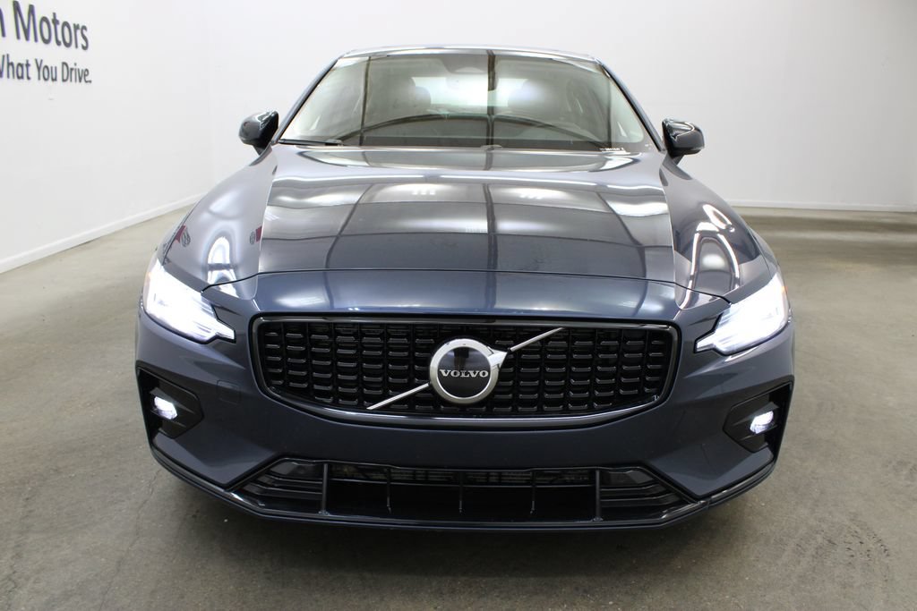 Certified 2024 Volvo S60 B5 Core FWD image 7