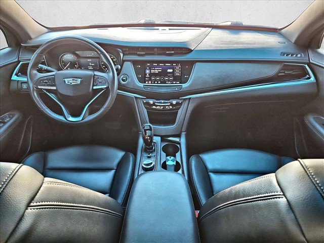Used 2024 Cadillac XT6 Luxury w/ LPO, Floor Liner Package FWD image 18