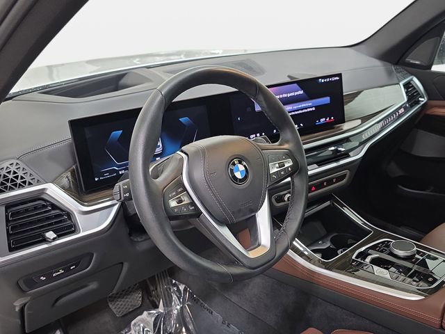 Certified 2025 BMW X5 xDrive40i w/ Premium Package AWD/4WD image 13