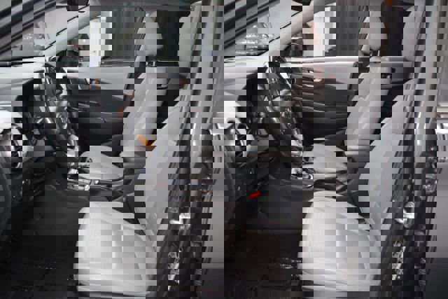 Used 2020 Hyundai Kona Limited image 13