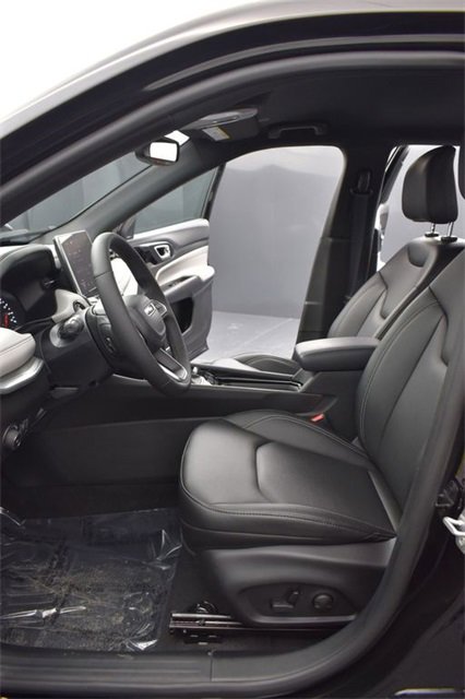 New 2026 Jeep Compass Limited w/ Mopar All Weather Package image 9