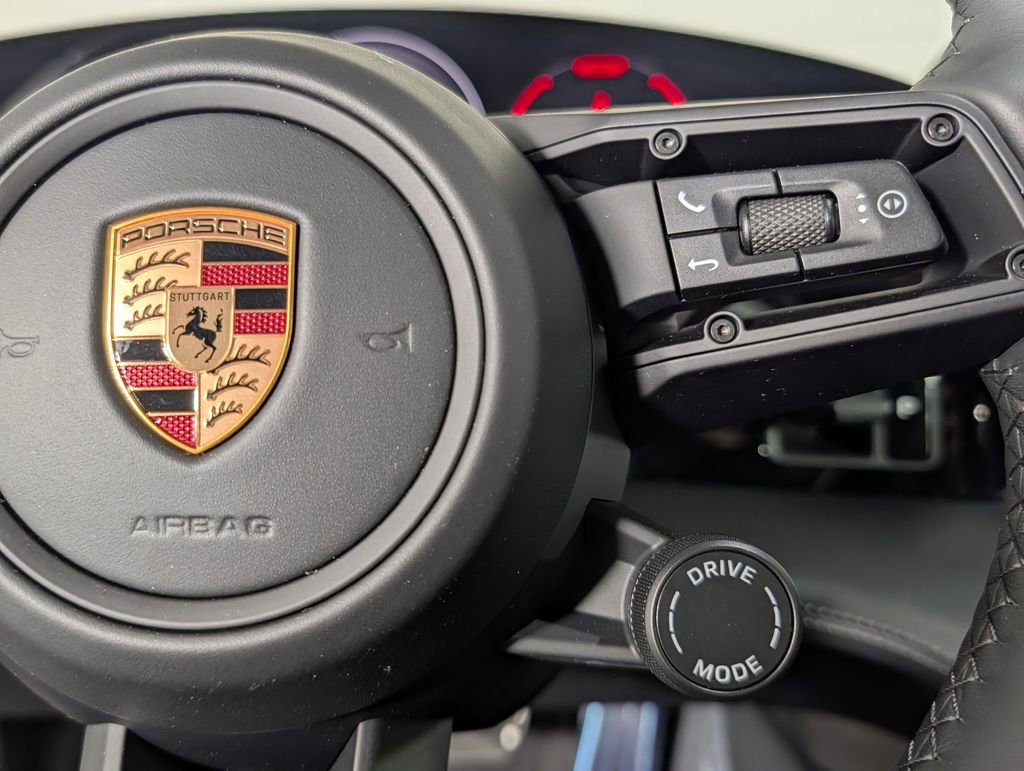 New 2026 Porsche Taycan image 39