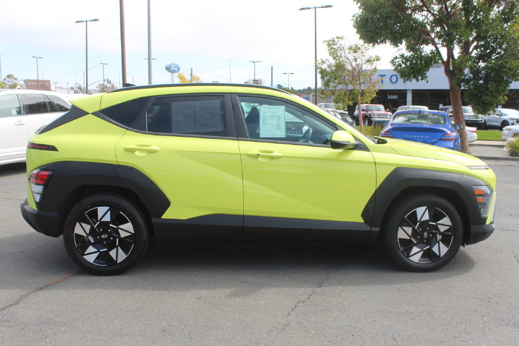 Used 2024 Hyundai Kona SEL FWD image 6
