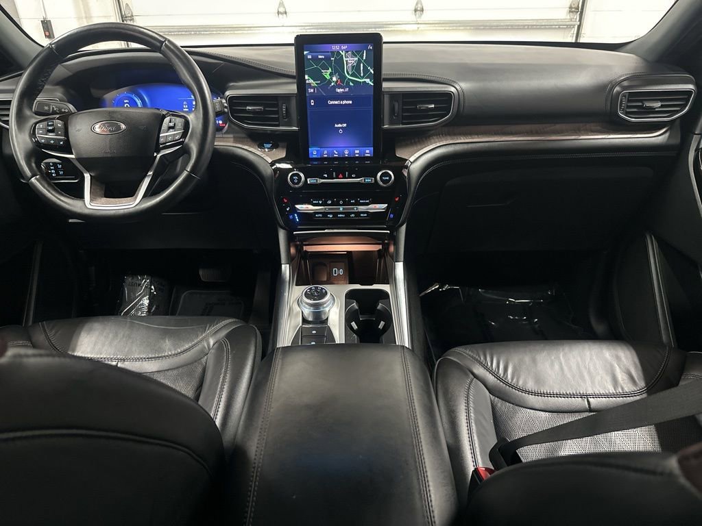 Used 2022 Ford Explorer Platinum w/ Equipment Group 601A AWD/4WD image 20