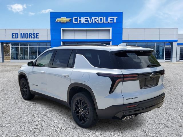 New 2026 Chevrolet Traverse LT image 2