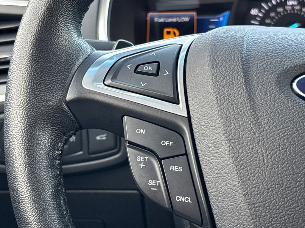 Used 2016 Ford Edge Titanium w/ Technology Package image 31